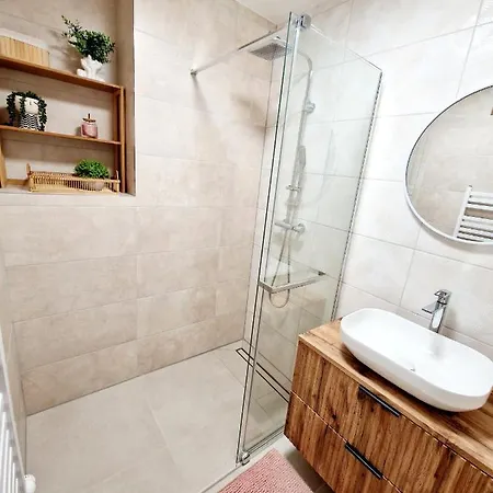 Center - Self Check-in Apartamento